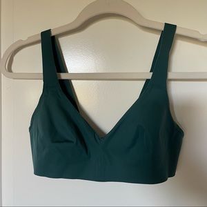 Lululemon blue/green sports bra - 32B